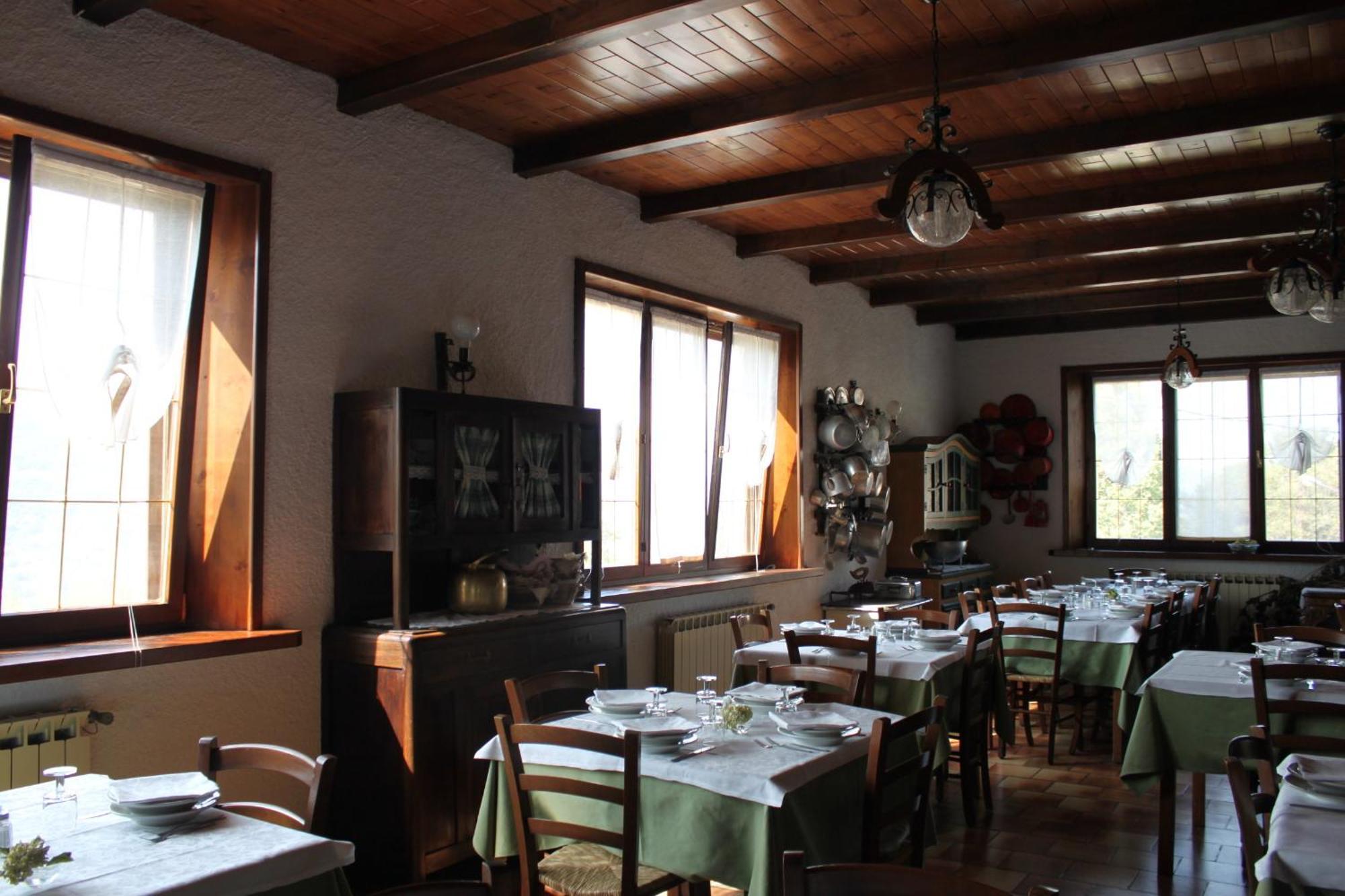 Locanda San Giorgio Sestola Exterior foto